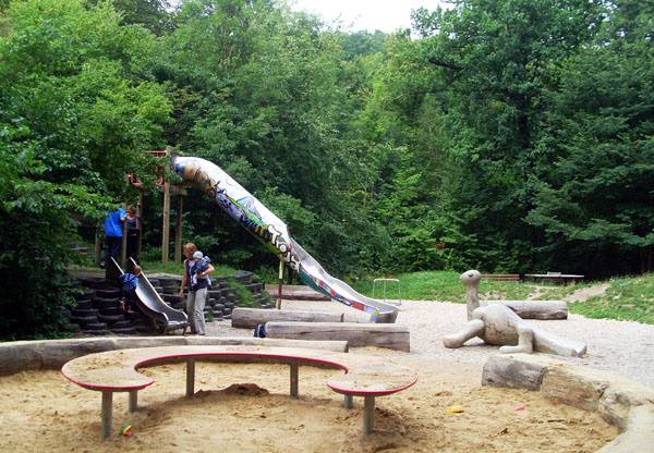 m_fockeberg-spielplatz-1 BGL Nachbarschaftshilfeverein - Termine & Veranstaltungen - Spaziergang zu und auf dem Fockeberg